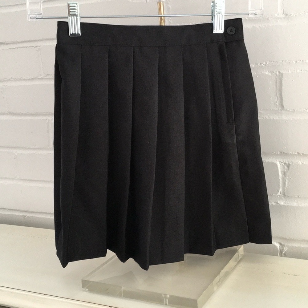 Girls Classic French Toast Black Pleated School Skirt Size 5